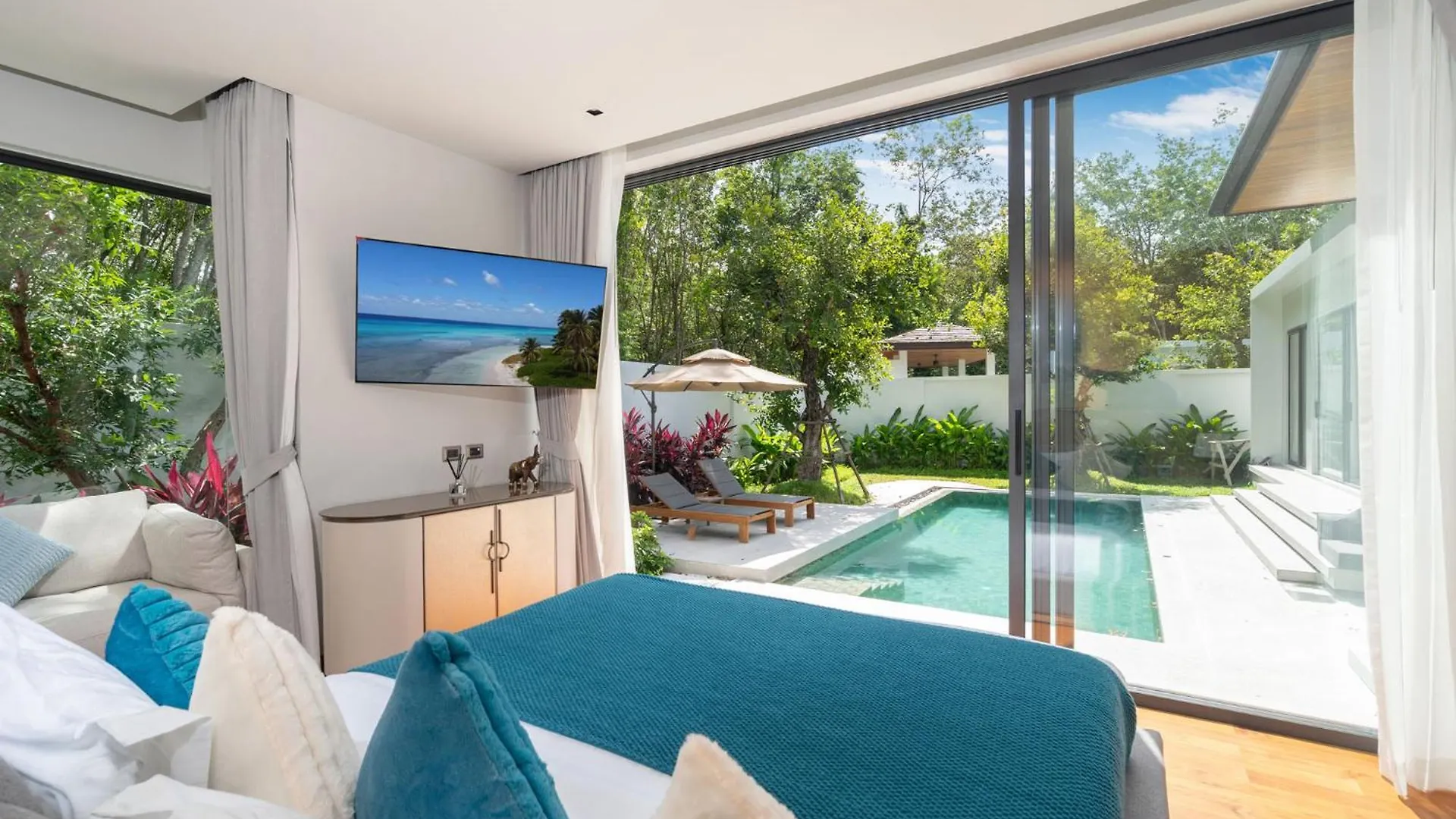 Bang Tao Botanica Modern Loft 4 Bd S Villa Phuket